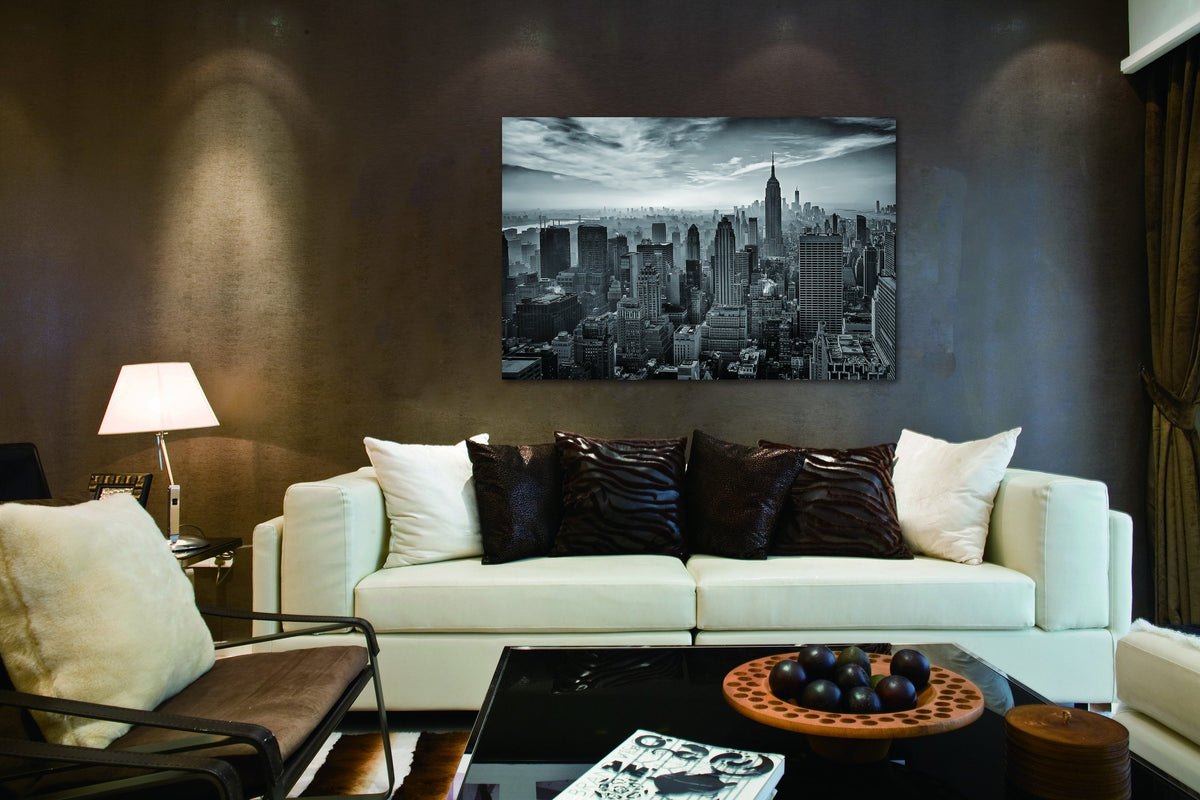 Black and white Empire state